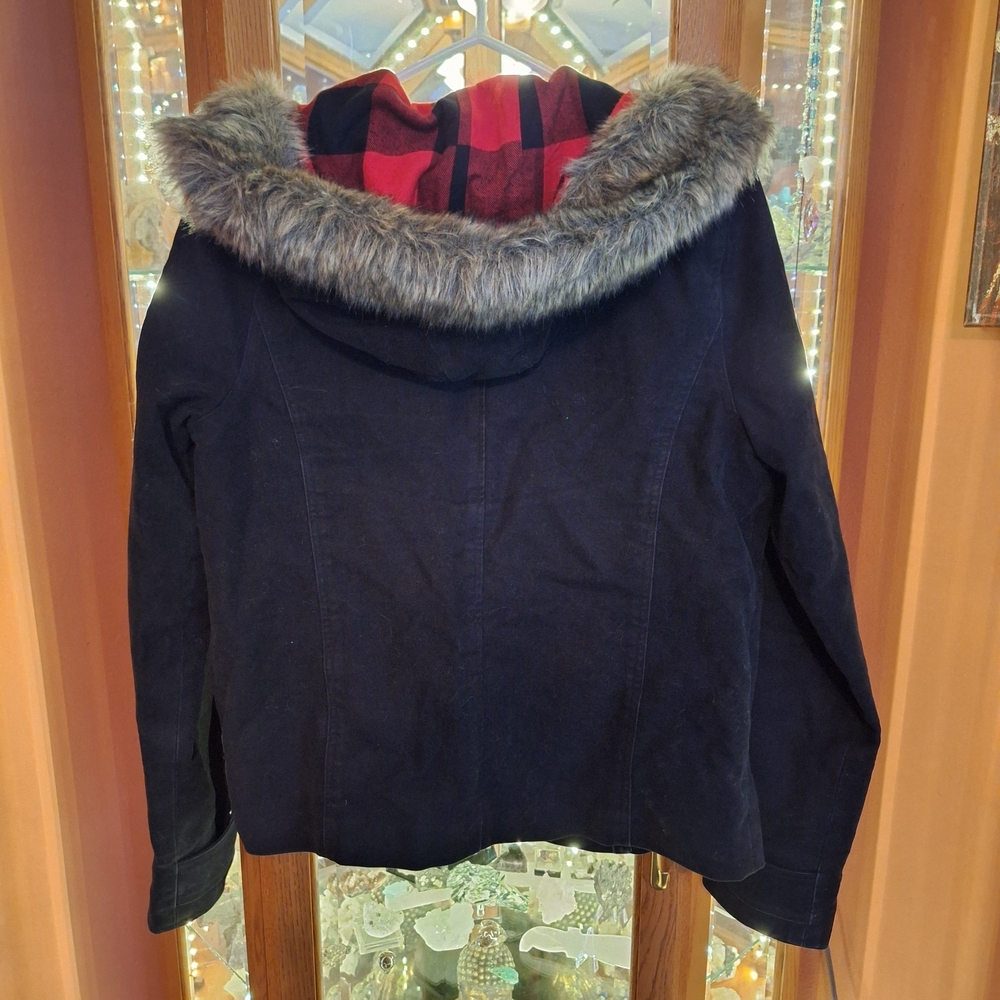 PINK Victoria's Secret Black Peacoat with Red Plaid Lining and Faux Fur Trim - Picture 13 of 16